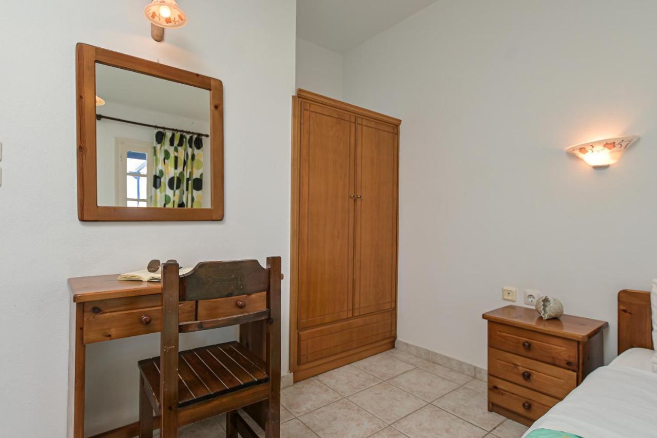 Alykes Studios & Suites Agios Prokopios  Dış mekan fotoğraf