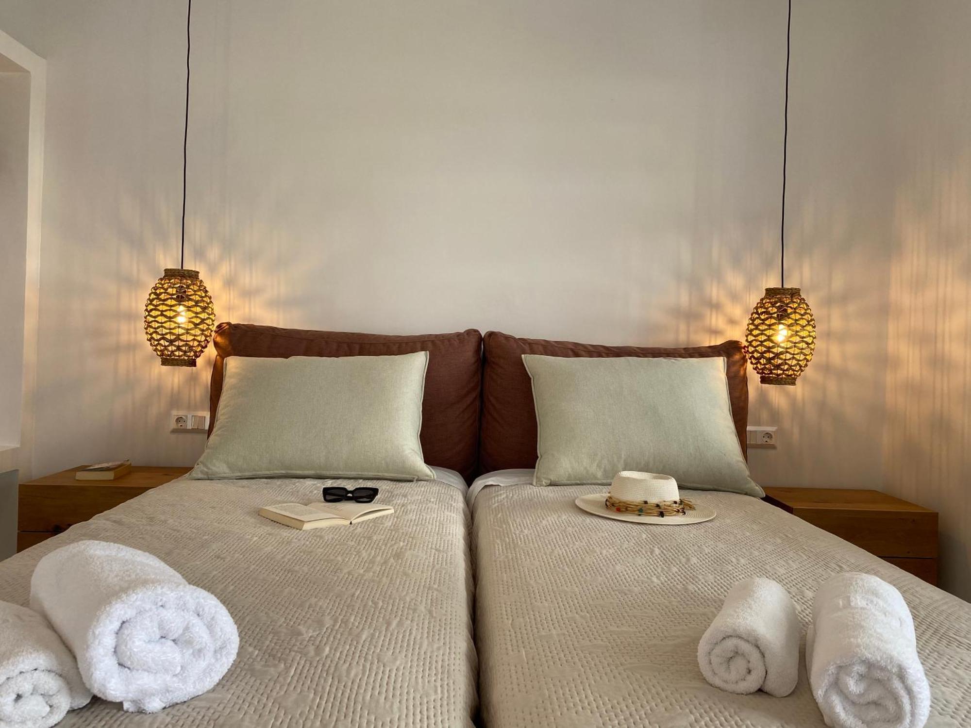Alykes Studios & Suites Agios Prokopios  Dış mekan fotoğraf